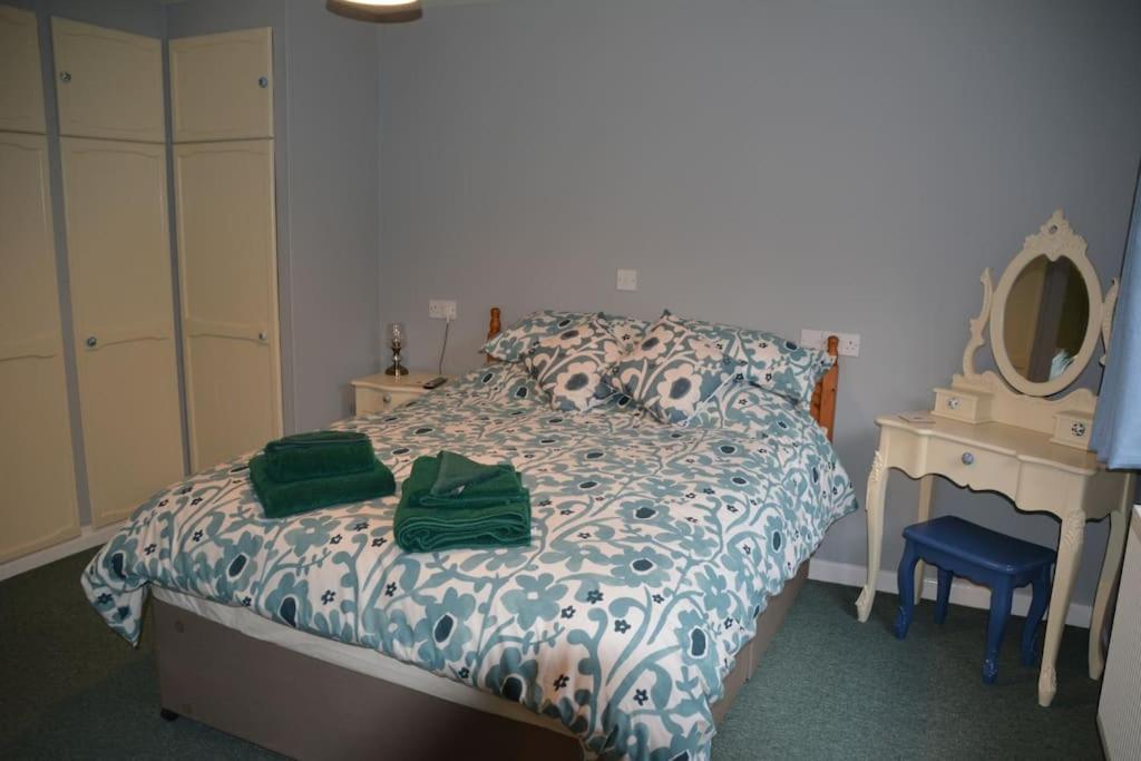 The Coach House At Copper Hall Leominster Extérieur photo